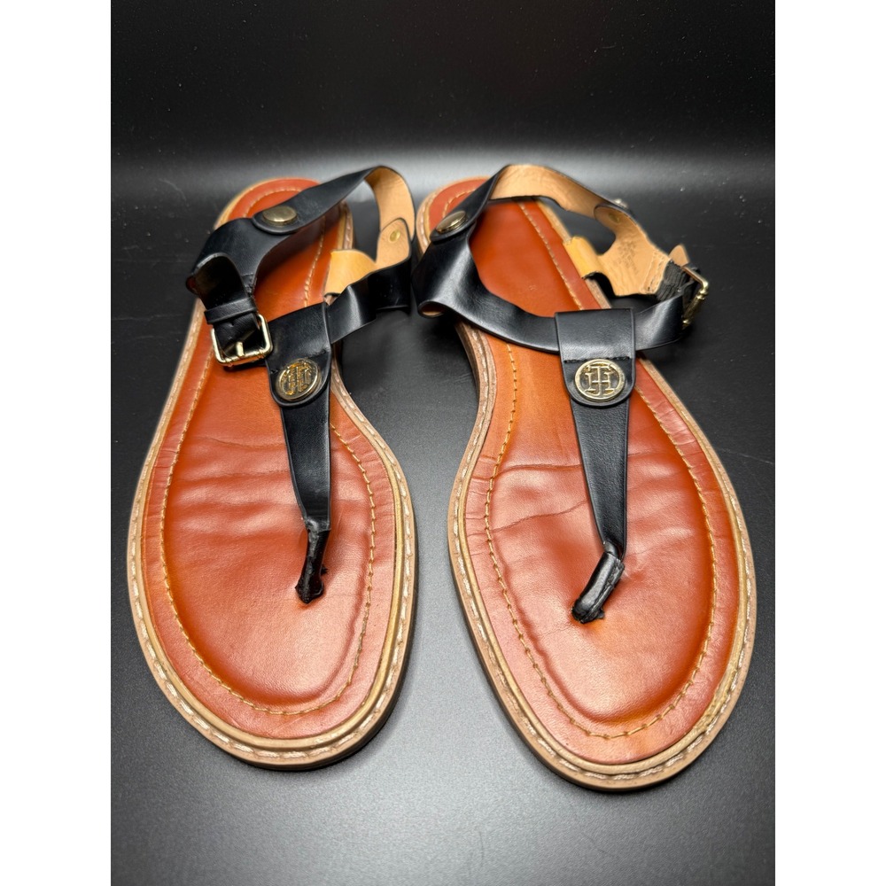 Tommy Hilfiger Bennia Black Tan T-Strap Thong Sandals Gold Logo Womens 9.5M